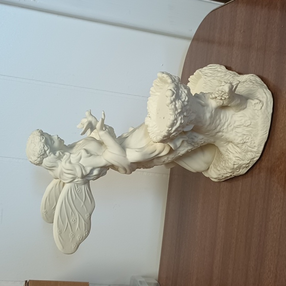 PartyLite P7298 Ariana's Garden Fairy Statue Tea Light Candle Holder Figurine - Picture 4 of 9